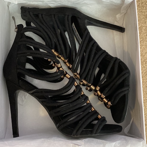 Elnora - Picture 9 of 10